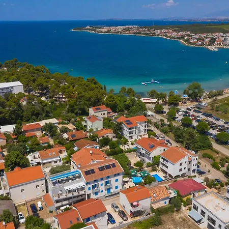Bed & Breakfast Pansion Pirat 3*