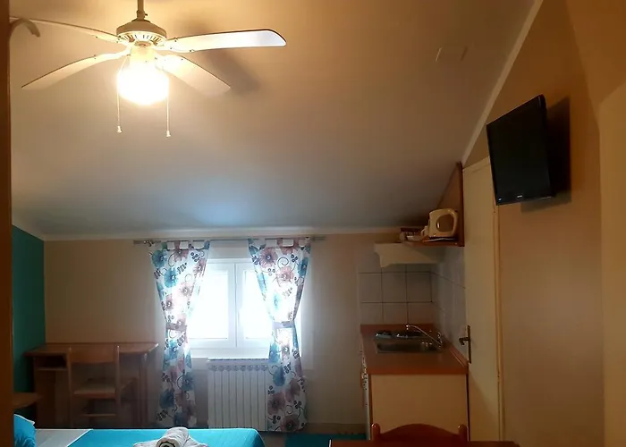 Vendégház Pansion Pirat Petrčane