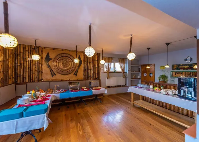 Vendégház Pansion Pirat