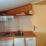 Pansion Pirat بيت ضيافة