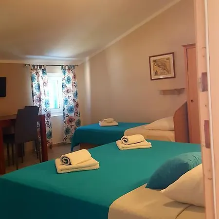 Pansion Pirat Pensión 3*