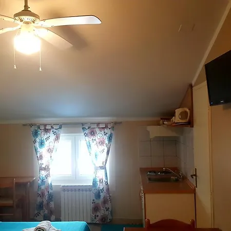 Pensión Pansion Pirat Petrčane